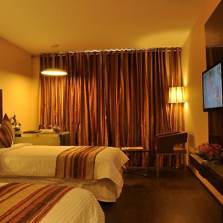 Hotel The Arcadia Coimbatore Esterno foto