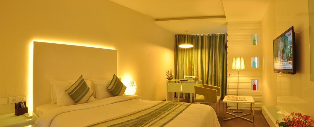 Hotel The Arcadia Coimbatore Esterno foto