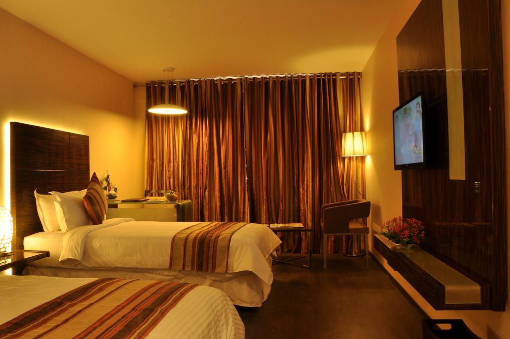 Hotel The Arcadia Coimbatore Esterno foto